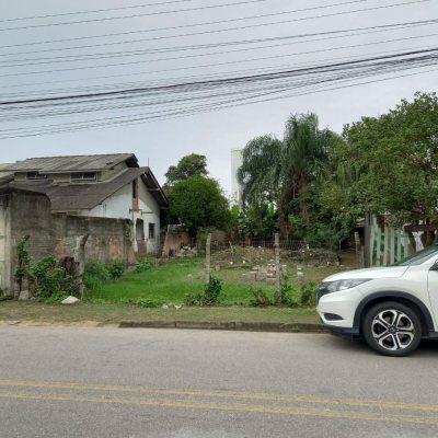 Terreno Comercial/Residencial com 429m², no bairro Capoeiras em Florianópolis