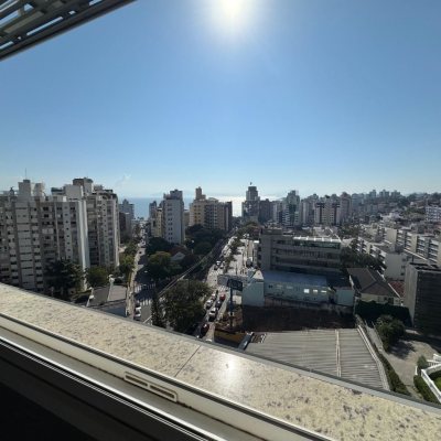 Studio Residencial com 63m², 1 quarto, 1 garagem, no bairro Centro em Florianópolis
