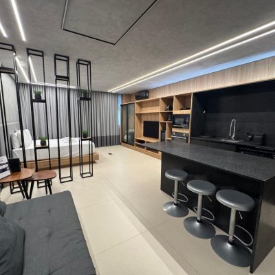 Studio Residencial com 63m², 1 quarto, 1 garagem, no bairro Centro em Florianópolis
