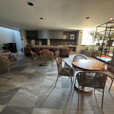 Studio Residencial com 63m², 1 quarto, 1 garagem, no bairro Centro em Florianópolis