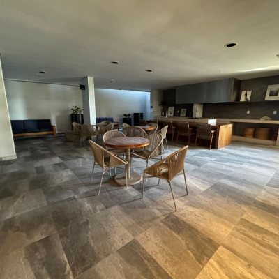 Studio Residencial com 63m², 1 quarto, 1 garagem, no bairro Centro em Florianópolis