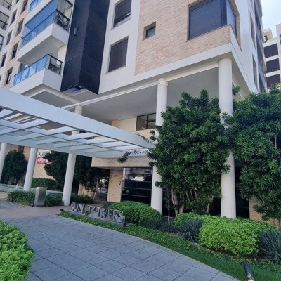 Apartamentos com 91m², 3 quartos, 1 suíte, 2 garagens, no bairro Balneário em Florianópolis