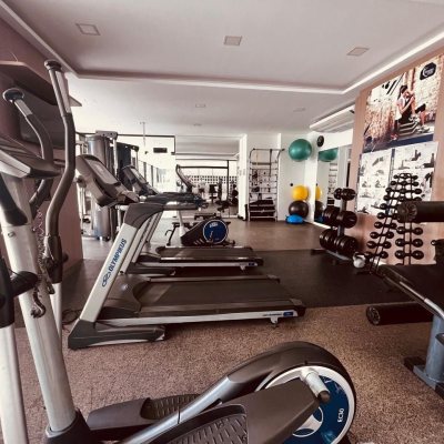 Apartamentos com 91m², 3 quartos, 1 suíte, 2 garagens, no bairro Balneário em Florianópolis