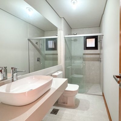 Casa Residencial com 607m², 4 quartos, 4 suítes, 6 garagens, no bairro Lagoa Da Conceição em Florianópolis