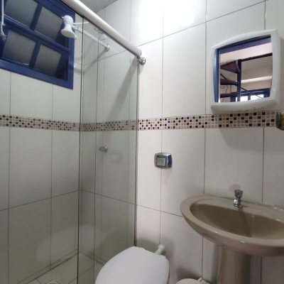 Pousada com 642m², 13 quartos, 13 suítes, 11 garagens, no bairro Ingleses em Florianópolis