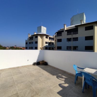 Pousada com 642m², 13 quartos, 13 suítes, 11 garagens, no bairro Ingleses em Florianópolis