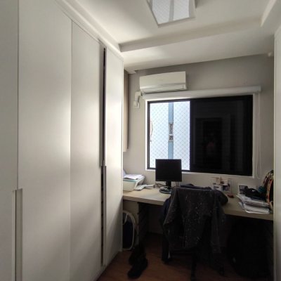 Apartamentos com 109m², 3 quartos, 2 suítes, 1 garagem, no bairro Centro em Florianópolis