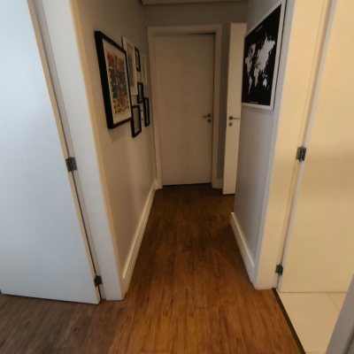 Apartamentos com 109m², 3 quartos, 2 suítes, 1 garagem, no bairro Centro em Florianópolis