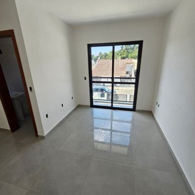 Sobrado Residencial com 84m², 2 quartos, 2 suítes, 1 garagem, no bairro Bela Vista em Palhoça