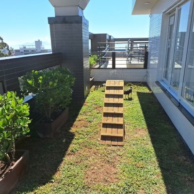 Apartamentos com 96m², 3 quartos, 2 suítes, 2 garagens, no bairro Estreito em Florianópolis