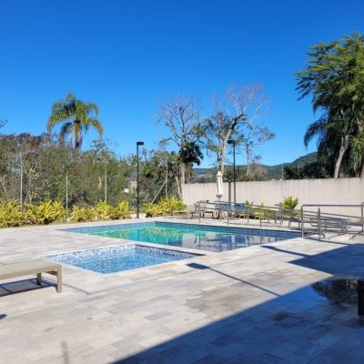 Apartamentos com 49m², 2 quartos, 1 garagem, no bairro Bela Vista em Palhoça