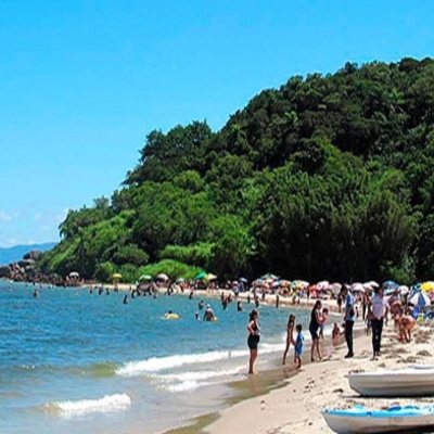 Predio com 550m², 5 garagens, no bairro Ponta Das Canas em Florianópolis