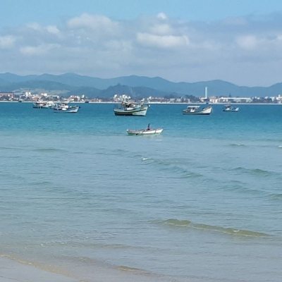 Predio com 550m², 5 garagens, no bairro Ponta Das Canas em Florianópolis