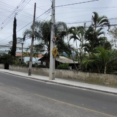 Terreno Comercial/Residencial com 1451m², no bairro Bela Vista em Palhoça