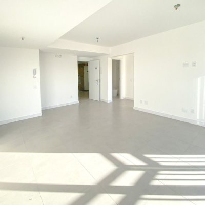 Apartamentos com 71m², 2 quartos, 1 suíte, 2 garagens, no bairro João Paulo em Florianópolis