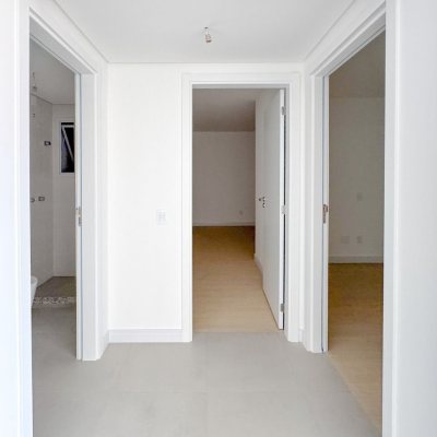 Apartamentos com 71m², 2 quartos, 1 suíte, 2 garagens, no bairro João Paulo em Florianópolis