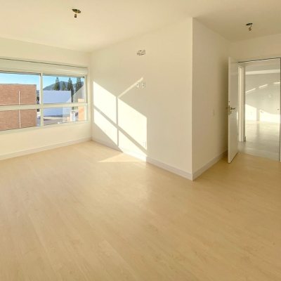 Apartamentos com 71m², 2 quartos, 1 suíte, 2 garagens, no bairro João Paulo em Florianópolis