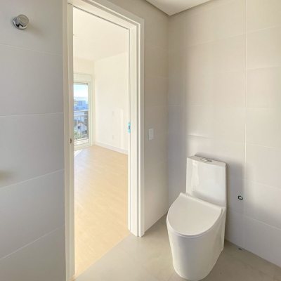 Apartamentos com 80m², 2 quartos, 2 suítes, 2 garagens, no bairro João Paulo em Florianópolis