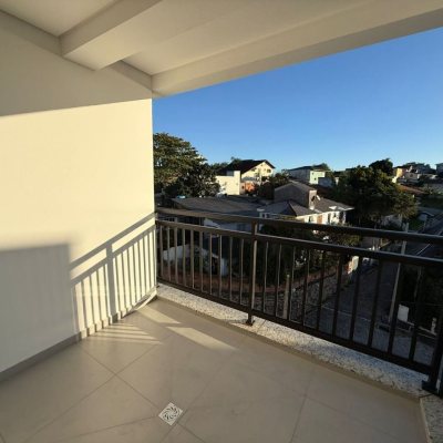 Apartamentos com 96m², 1 quarto, 1 suíte, 2 garagens, no bairro João Paulo em Florianópolis