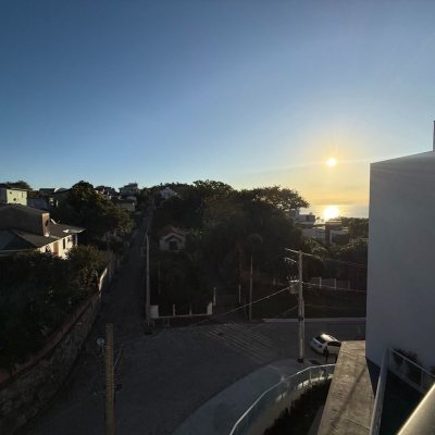 Apartamentos com 122m², 3 quartos, 2 suítes, 3 garagens, no bairro João Paulo em Florianópolis