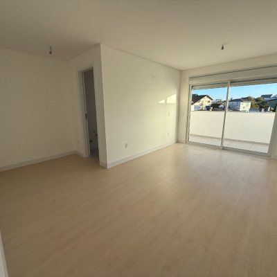 Apartamentos com 122m², 3 quartos, 2 suítes, 3 garagens, no bairro João Paulo em Florianópolis