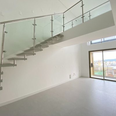 Apartamentos com 81m², 2 quartos, 2 suítes, 2 garagens, no bairro Jurerê em Florianópolis