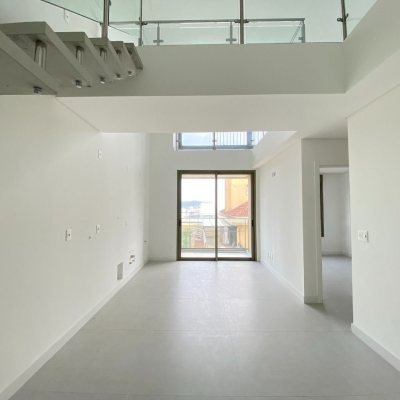 Apartamentos com 81m², 2 quartos, 2 suítes, 2 garagens, no bairro Jurerê em Florianópolis