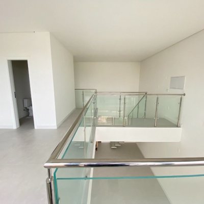 Apartamentos com 81m², 2 quartos, 2 suítes, 2 garagens, no bairro Jurerê em Florianópolis