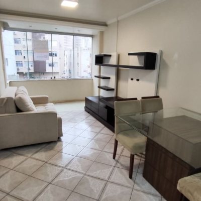 Apartamentos com 63m², 2 quartos, 1 garagem, no bairro Kobrasol em São José
