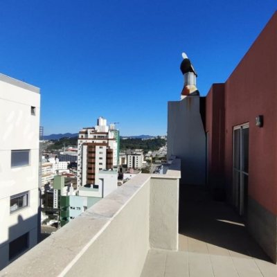 Apartamentos com 63m², 2 quartos, 1 garagem, no bairro Kobrasol em São José