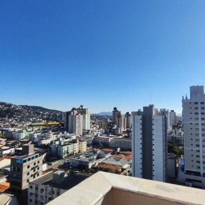 Apartamentos com 63m², 2 quartos, 1 garagem, no bairro Kobrasol em São José