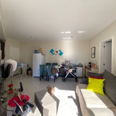 Apartamentos com 73m², 2 quartos, 1 suíte, 1 garagem, no bairro Campinas em São José