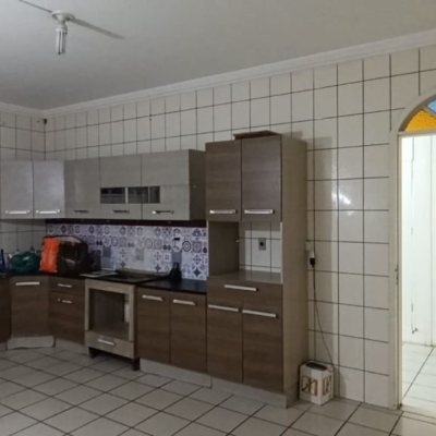 Casa Residencial com 398m², 6 quartos, 3 suítes, 4 garagens, no bairro Capoeiras em Florianópolis