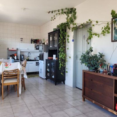 Casa Residencial com 398m², 6 quartos, 3 suítes, 4 garagens, no bairro Capoeiras em Florianópolis