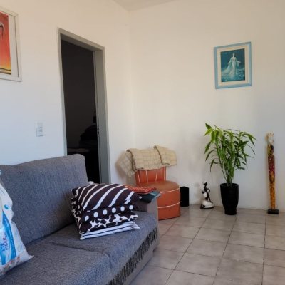 Casa Residencial com 398m², 6 quartos, 3 suítes, 4 garagens, no bairro Capoeiras em Florianópolis