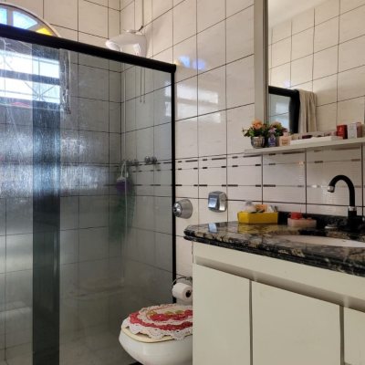 Casa Residencial com 398m², 6 quartos, 3 suítes, 4 garagens, no bairro Capoeiras em Florianópolis