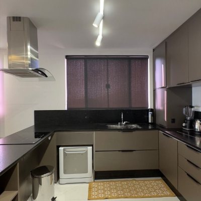 Cobertura com 185m², 3 quartos, 2 suítes, 4 garagens, no bairro Ingleses em Florianópolis