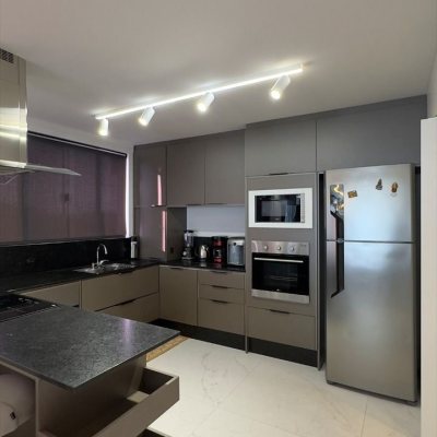 Cobertura com 185m², 3 quartos, 2 suítes, 4 garagens, no bairro Ingleses em Florianópolis