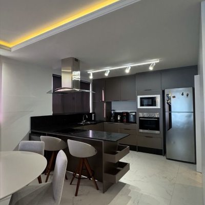 Cobertura com 185m², 3 quartos, 2 suítes, 4 garagens, no bairro Ingleses em Florianópolis