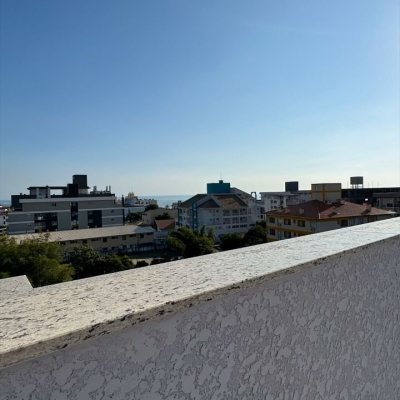 Cobertura com 185m², 3 quartos, 2 suítes, 4 garagens, no bairro Ingleses em Florianópolis