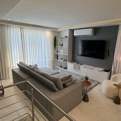 Cobertura com 185m², 3 quartos, 2 suítes, 4 garagens, no bairro Ingleses em Florianópolis