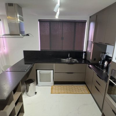 Cobertura com 185m², 3 quartos, 2 suítes, 4 garagens, no bairro Ingleses em Florianópolis