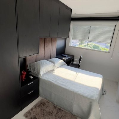 Cobertura com 185m², 3 quartos, 2 suítes, 4 garagens, no bairro Ingleses em Florianópolis