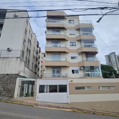 Apartamentos com 225m², 2 quartos, 1 garagem, no bairro Coloninha em Florianópolis