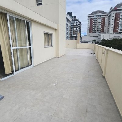 Apartamentos com 225m², 2 quartos, 1 garagem, no bairro Coloninha em Florianópolis