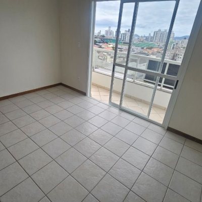 Apartamentos com 225m², 2 quartos, 1 garagem, no bairro Coloninha em Florianópolis