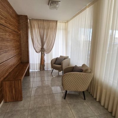 Apartamentos com 225m², 2 quartos, 1 garagem, no bairro Coloninha em Florianópolis