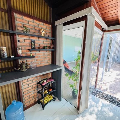 Casa Residencial com 130m², 3 quartos, 1 suíte, 1 garagem, no bairro Ingleses em Florianópolis