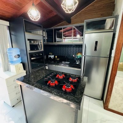 Casa Residencial com 130m², 3 quartos, 1 suíte, 1 garagem, no bairro Ingleses em Florianópolis