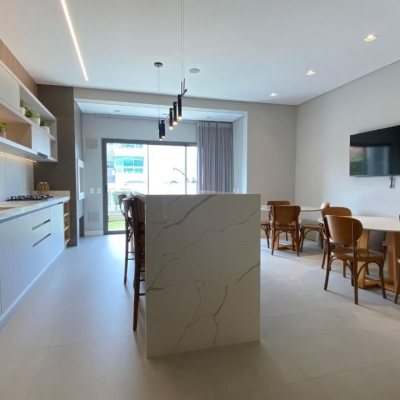 Apartamentos com 90m², 2 quartos, 1 suíte, 1 garagem, no bairro Ingleses em Florianópolis